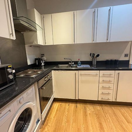Comfortable - Cosy - Budget Studios In City Center Londres Exterior foto