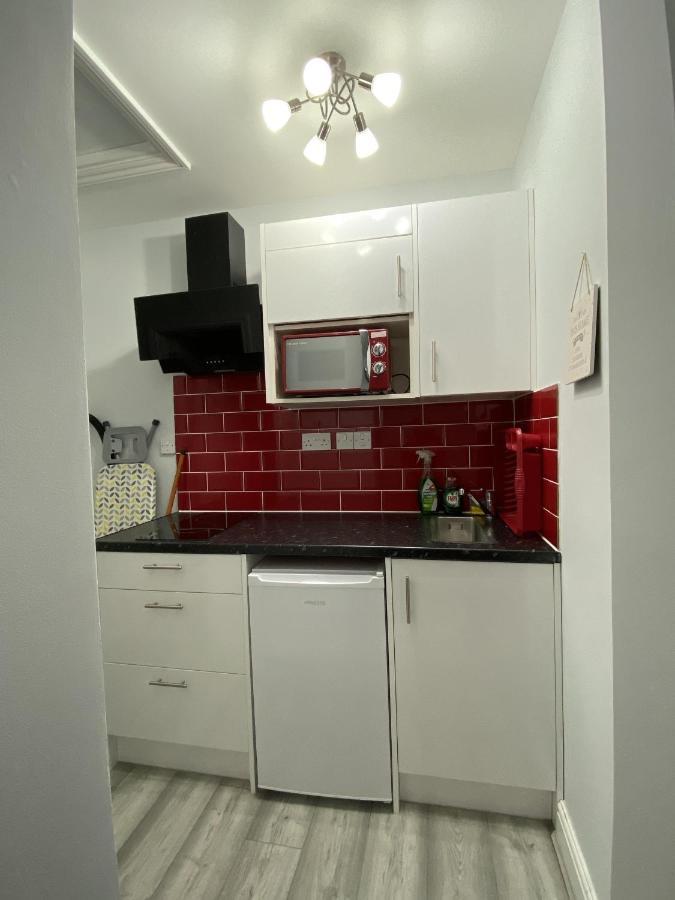Comfortable - Cosy - Budget Studios In City Center Londres Exterior foto
