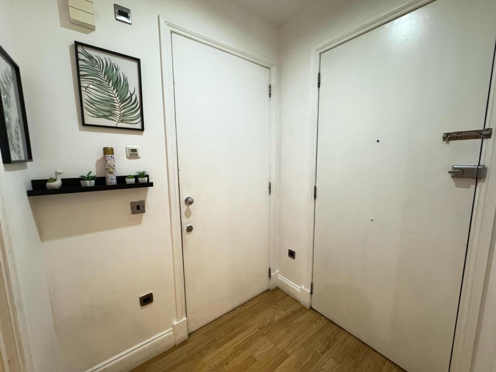 Comfortable - Cosy - Budget Studios In City Center Londres Exterior foto